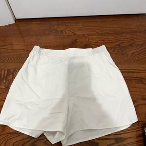 BRAND NEW SMALL Kit and Ace Cream High Waist Shorts